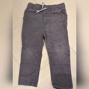 Okie Dokie Boys grey Jeans 98% cotton, size 2 T as new, barely worn.